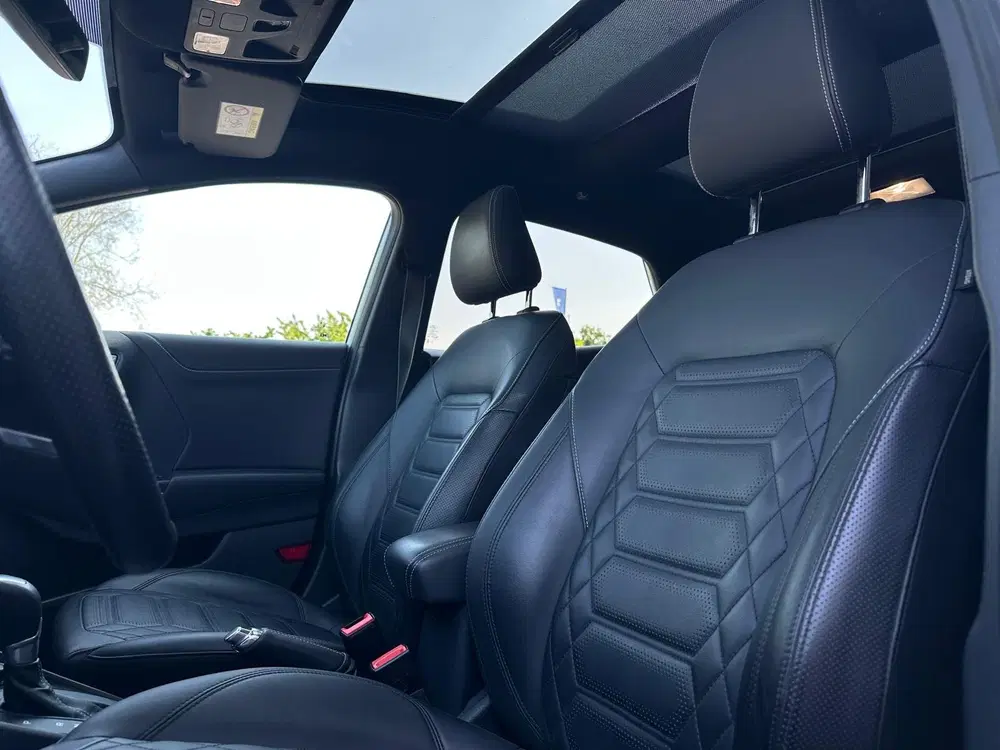 Ford Puma 1.0 EcoBoost ST-Line X Vignale Automaat uit 2020, foto 4