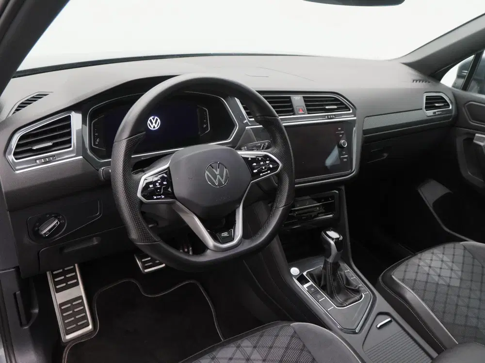 Volkswagen Tiguan Allspace 1.5 TSi 150 Pk Automaat R-Line Bu uit 2023, foto 3