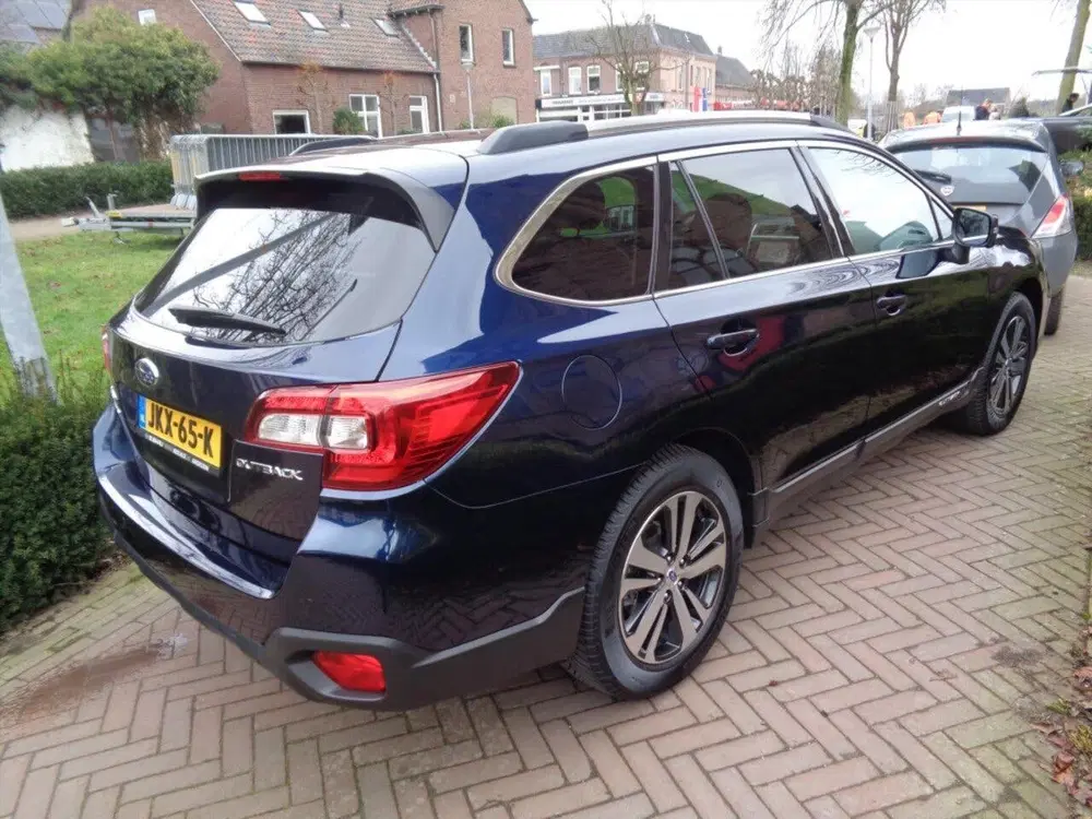 Subaru OUTBACK 2.5i Premium uit 2019, foto 5