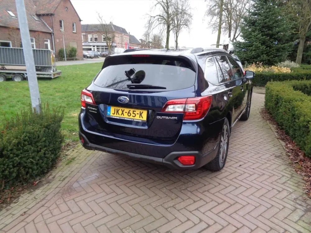 Subaru OUTBACK 2.5i Premium uit 2019, foto 6