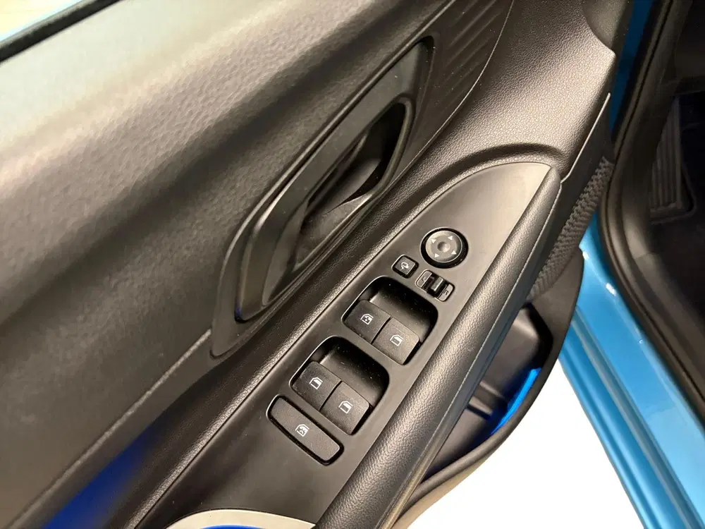 Hyundai i20 1.0 TURBO uit 2021, foto 11