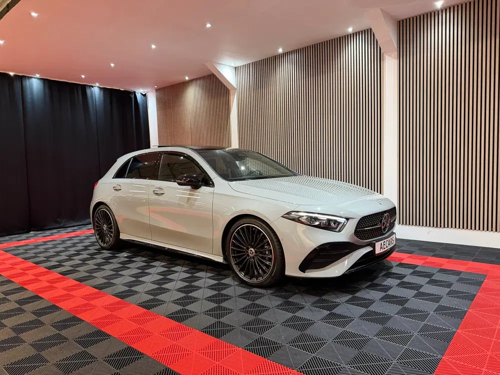Mercedes-Benz A-Klasse A200 Star Edition AMG Line LIMITED 20 uit 2025