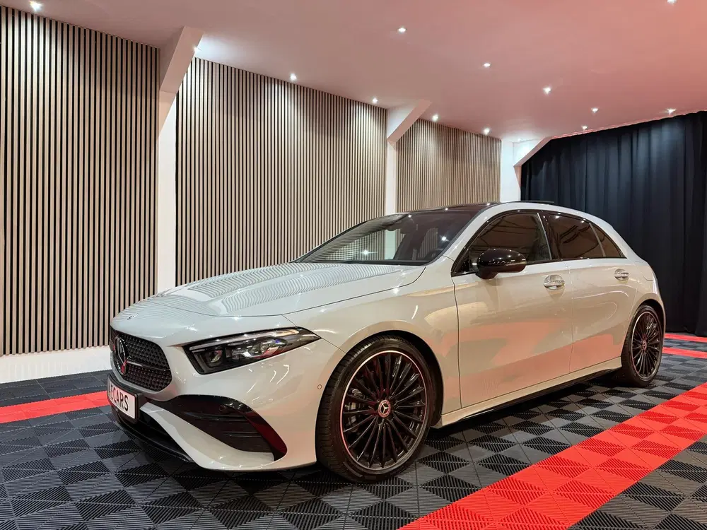 Mercedes-Benz A-Klasse A200 Star Edition AMG Line LIMITED 20 uit 2025, foto 10