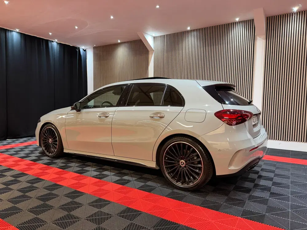 Mercedes-Benz A-Klasse A200 Star Edition AMG Line LIMITED 20 uit 2025, foto 14