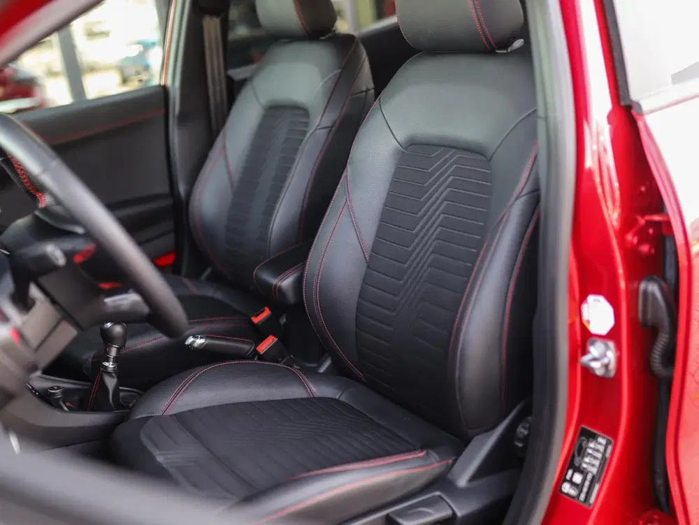Ford Puma 1.0 EcoBoost Hybrid ST-Line X uit 2022, foto 4
