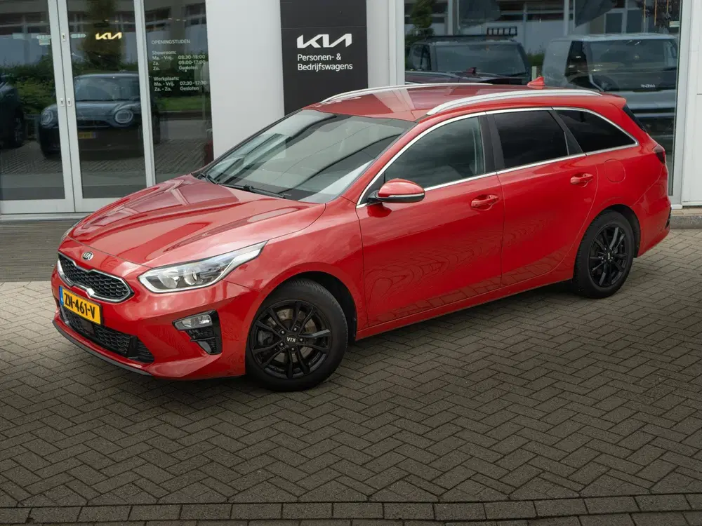 Kia Ceed 1.0 T-GDi DynamicPlusLine uit 2019, foto 2