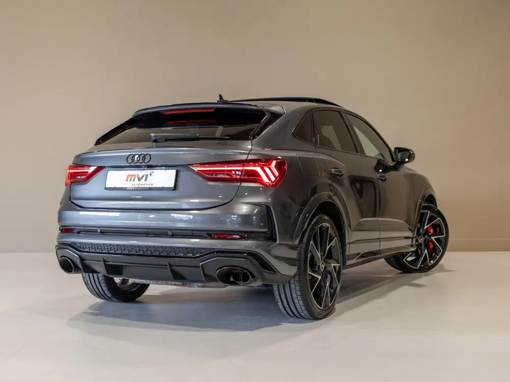 Audi Q3 TFSI RS uit 2022, foto 2