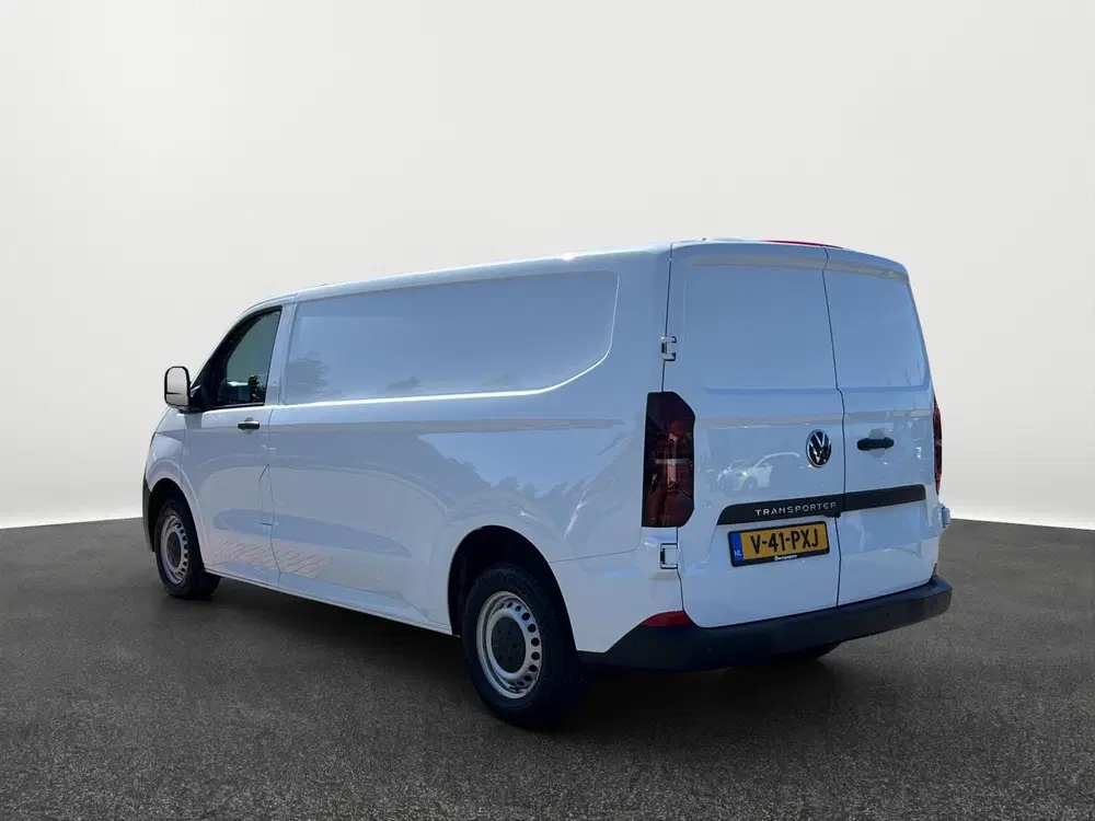 Volkswagen Transporter 2.0 TDI L2H1 30 uit 2025, foto 2