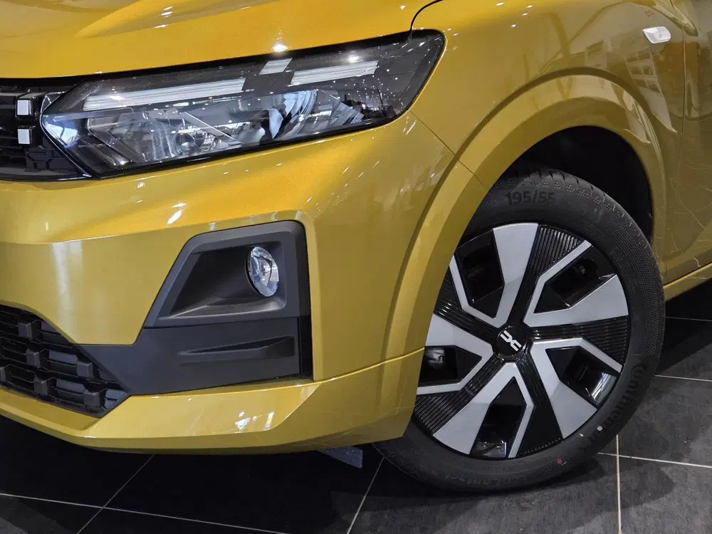 Dacia Sandero 1.0 TCe 100 expression uit 2026, foto 5