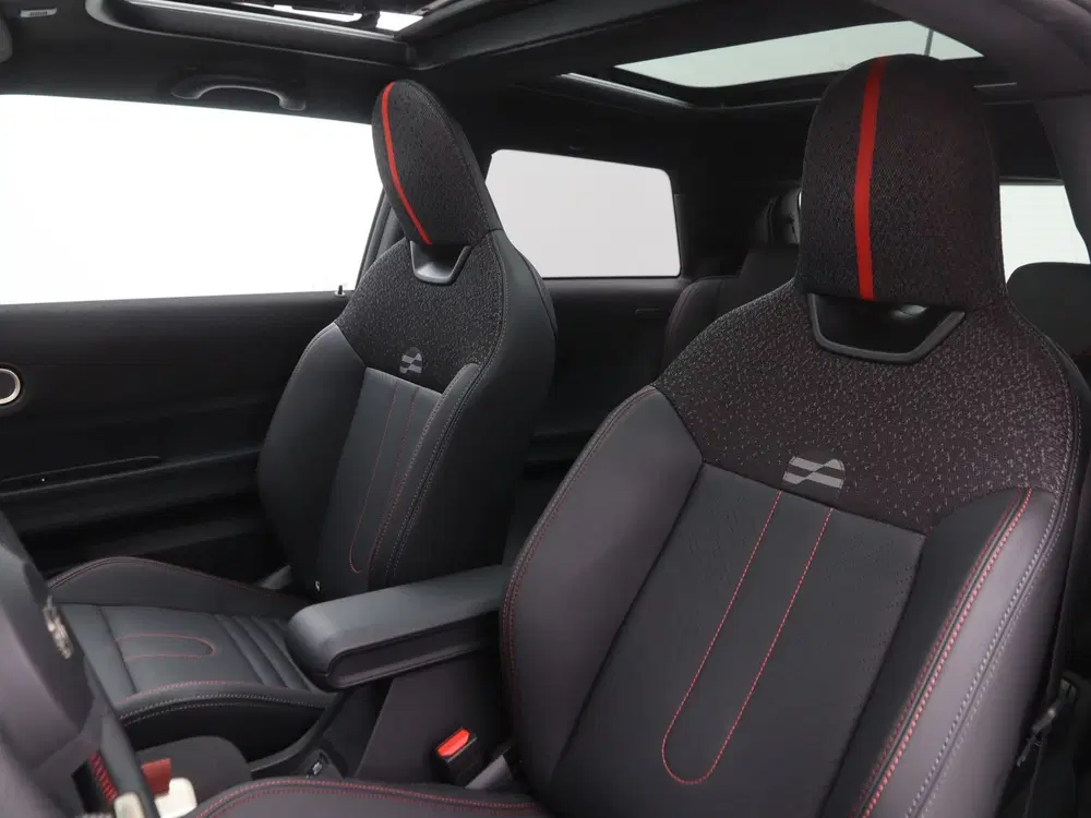 Mini John Cooper Works John Cooper Works Pakket M (bj 2025) uit 2025, foto 5