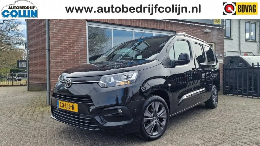 Toyota Proace City 1.2 Turbo Executive L2 Long uit 2022