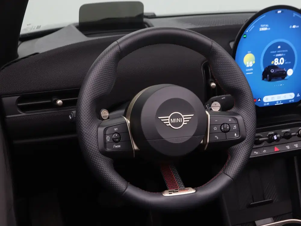 Mini Cabrio Cooper C John Cooper Works M (bj 2025) uit 2025, foto 2