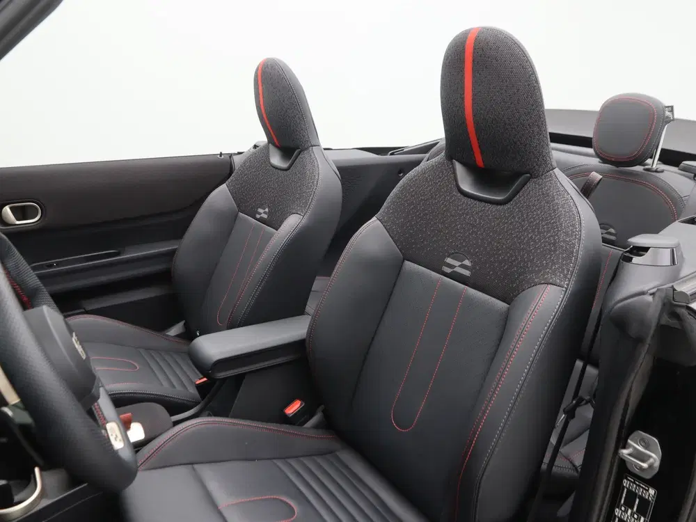 Mini Cabrio Cooper C John Cooper Works M (bj 2025) uit 2025, foto 5