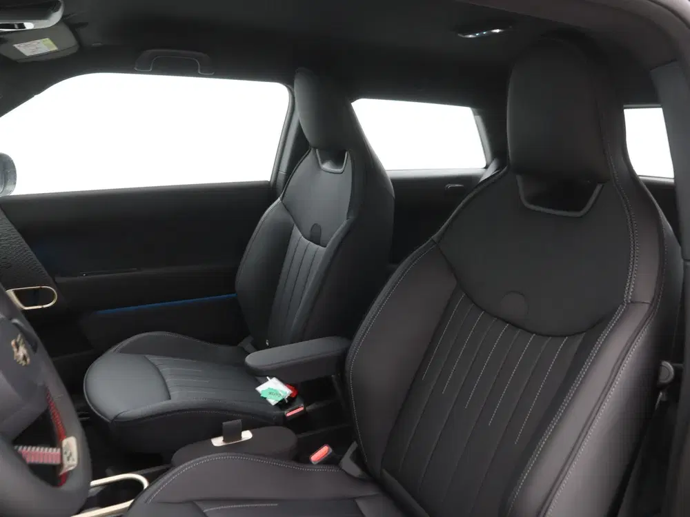 Mini John Cooper Works E John Cooper Works Pakket S Accu conditie uit 2026, foto 4