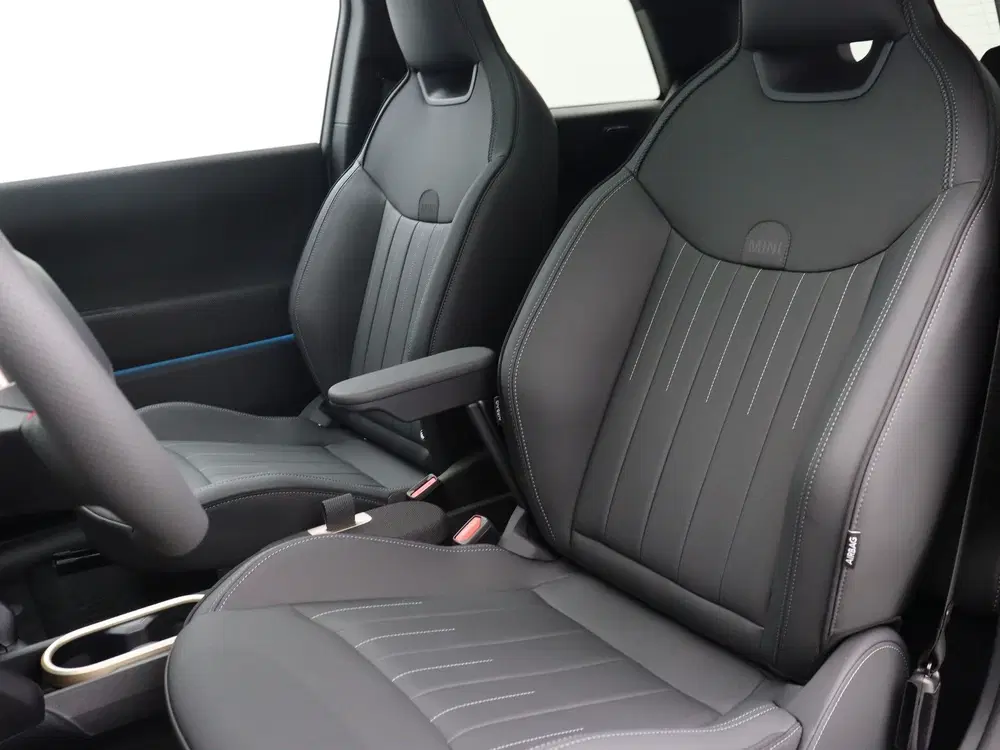 Mini John Cooper Works E John Cooper Works Pakket M PRIVATE LEASE uit 2026, foto 12