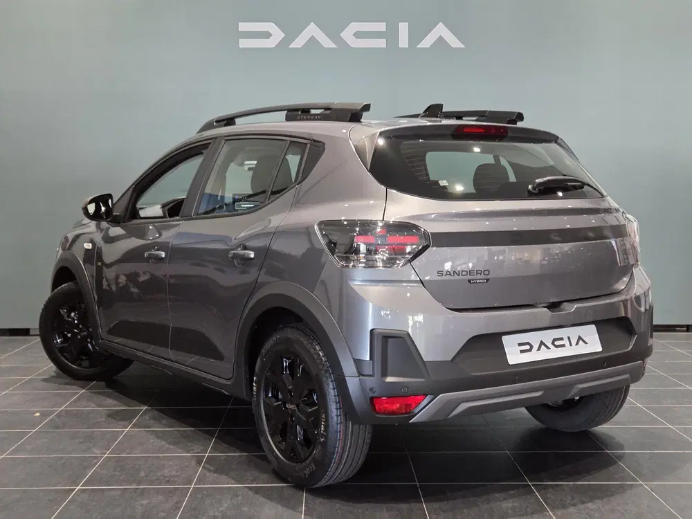 Dacia Sandero 1.8 hybrid 155 extreme DIRECT LEVERBAA uit 2026, foto 4