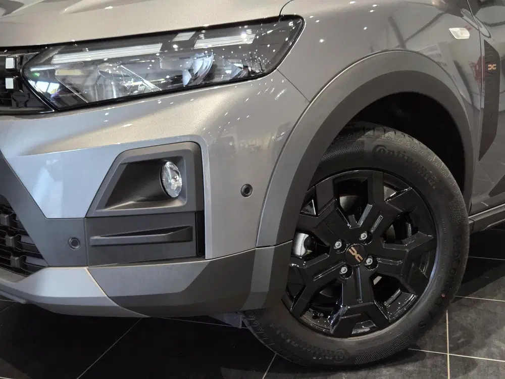 Dacia Sandero 1.8 hybrid 155 extreme DIRECT LEVERBAA uit 2026, foto 5