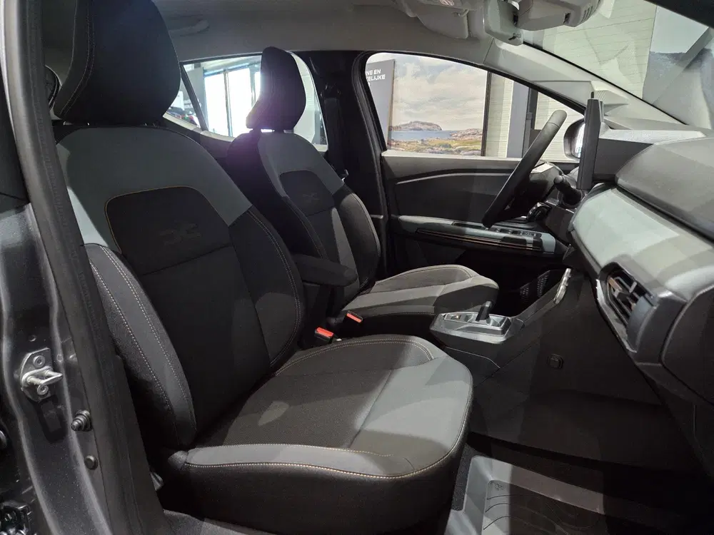 Dacia Sandero 1.8 hybrid 155 extreme DIRECT LEVERBAA uit 2026, foto 9