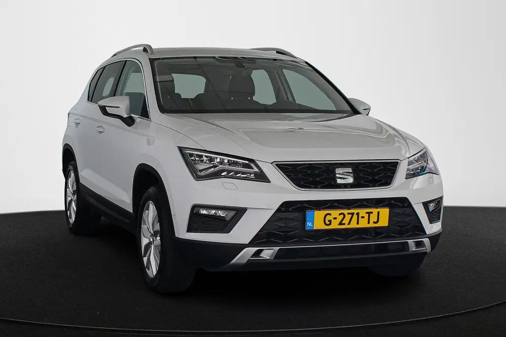 SEAT Ateca 1.5 TSI Style Business Intense Stoelverwar uit 2019, foto 2