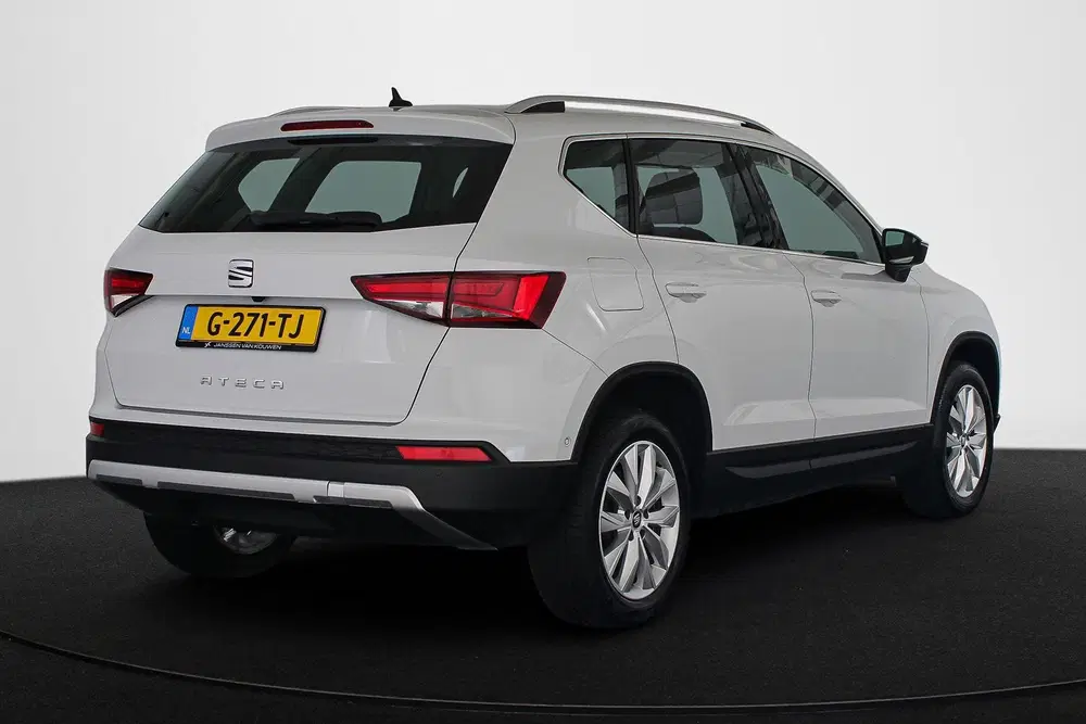 SEAT Ateca 1.5 TSI Style Business Intense Stoelverwar uit 2019, foto 3