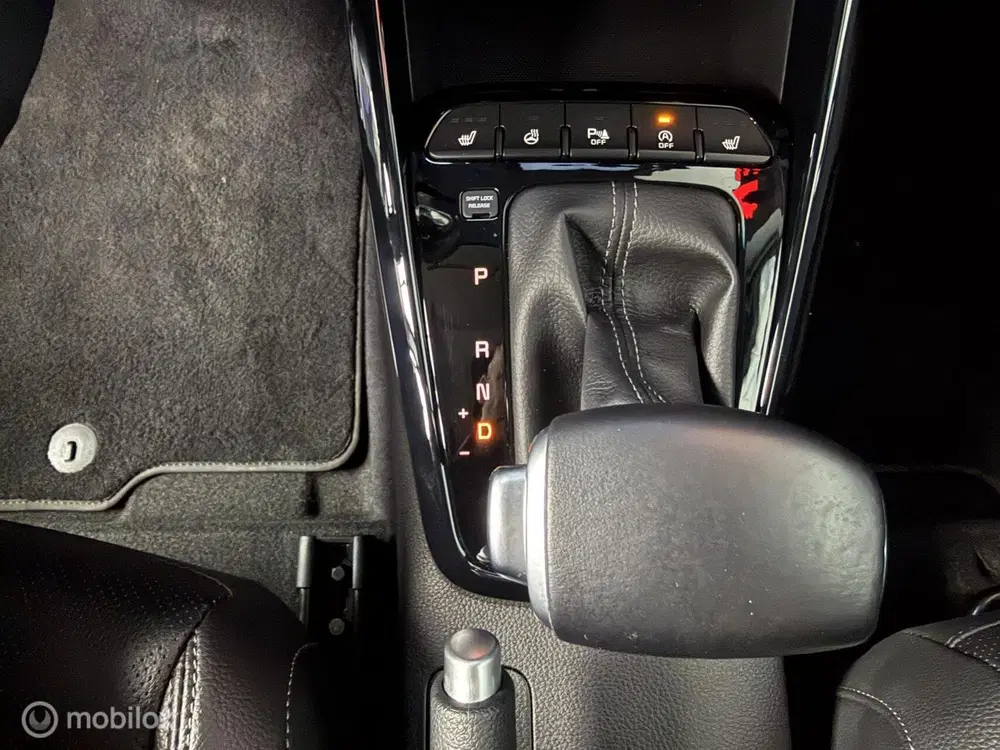 Kia Rio 1.0 TGDI Automaat uit 2019, foto 14