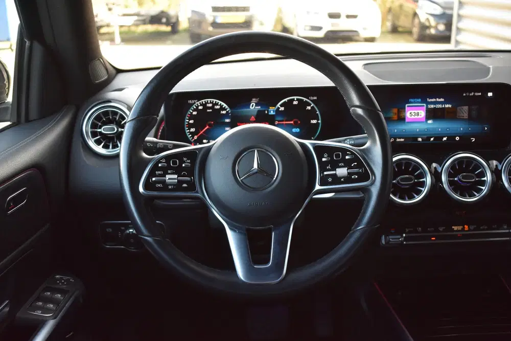 Mercedes-Benz EQB 250 Luxury Line 7p. 67 kWh LED uit 2023, foto 11
