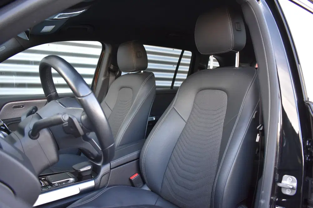 Mercedes-Benz EQB 250 Luxury Line 7p. 67 kWh LED uit 2023, foto 4