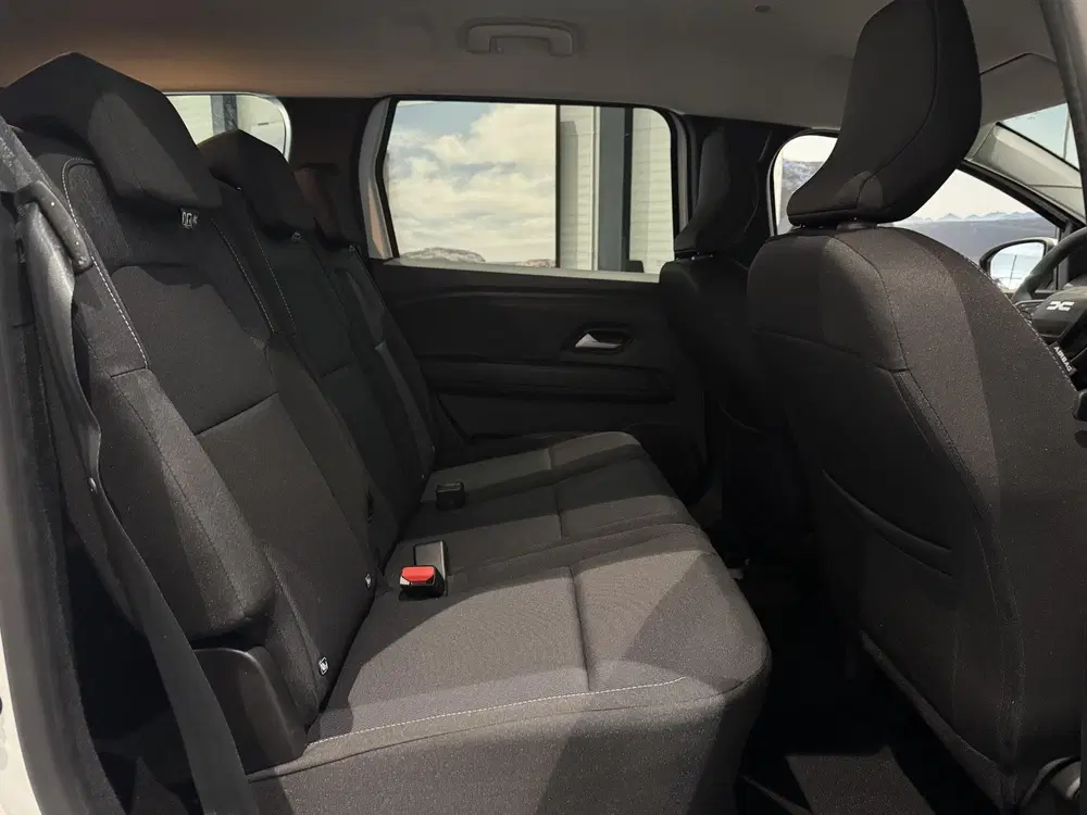 Dacia Jogger 1.8 hybrid 155 expression 7p. uit 2026, foto 11