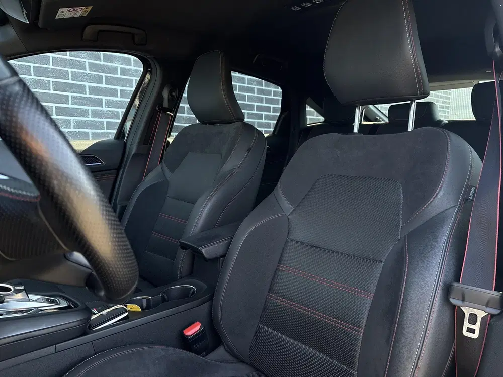 Renault Arkana 1.6 E-Tech Hybrid 145 R.S. Line uit 2022, foto 4