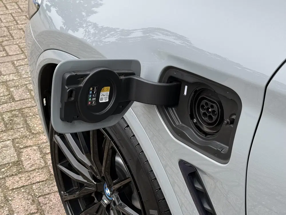 BMW X3 xDrive30e M SPORT uit 2022, foto 14