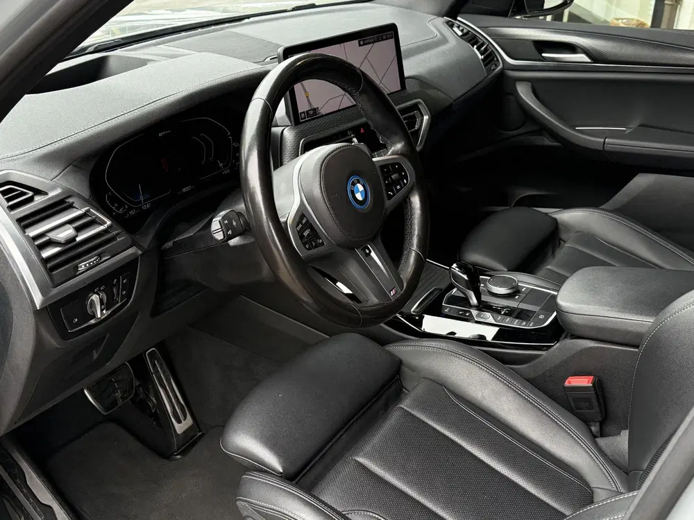 BMW X3 xDrive30e M SPORT uit 2022, foto 4