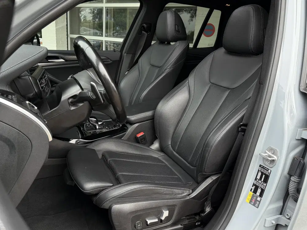 BMW X3 xDrive30e M SPORT uit 2022, foto 5