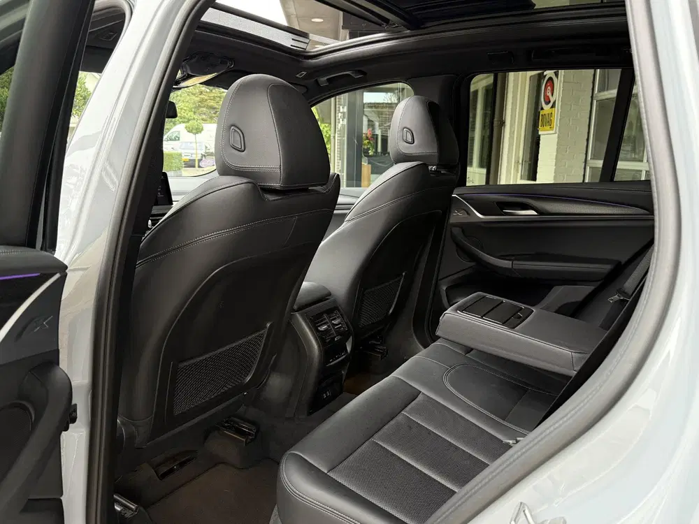 BMW X3 xDrive30e M SPORT uit 2022, foto 7