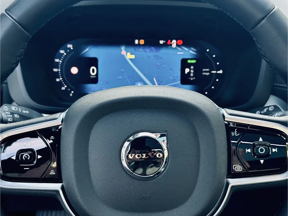 Volvo XC60 2.0 T6 Plug-in hybrid uit 2025, foto 15