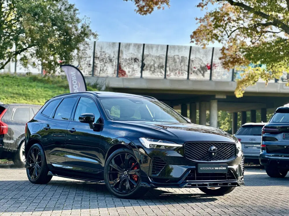 Volvo XC60 2.0 T6 Plug-in hybrid uit 2025, foto 2