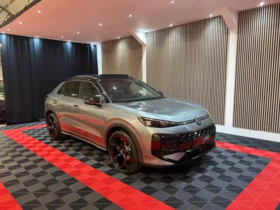 Volkswagen T-Roc 1.5 eTsi Limited Edition DSG R-Line Blacks uit 2026