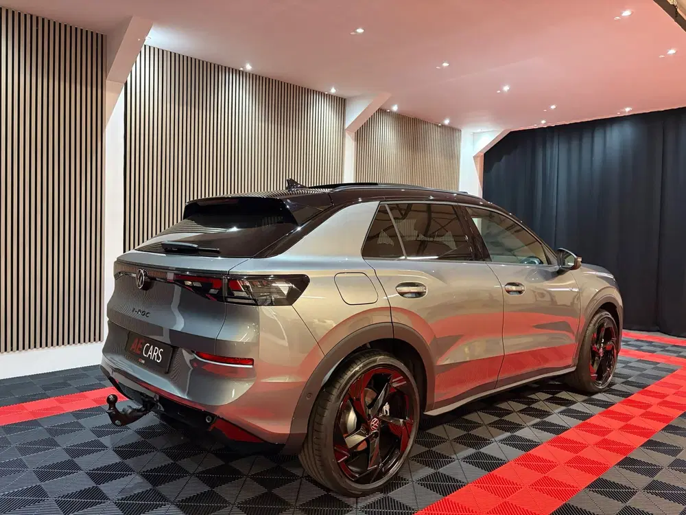 Volkswagen T-Roc 1.5 eTsi Limited Edition DSG R-Line Blacks uit 2026, foto 5
