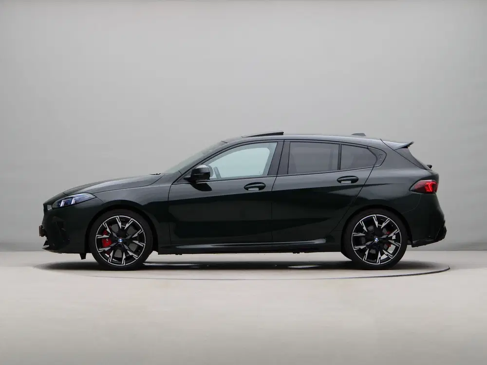 BMW 1-serie 120 M Sport Pro uit 2026, foto 11