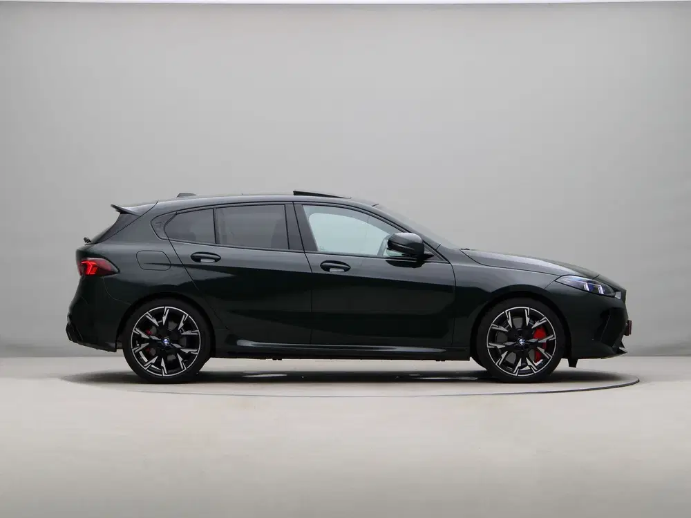 BMW 1-serie 120 M Sport Pro uit 2026, foto 7
