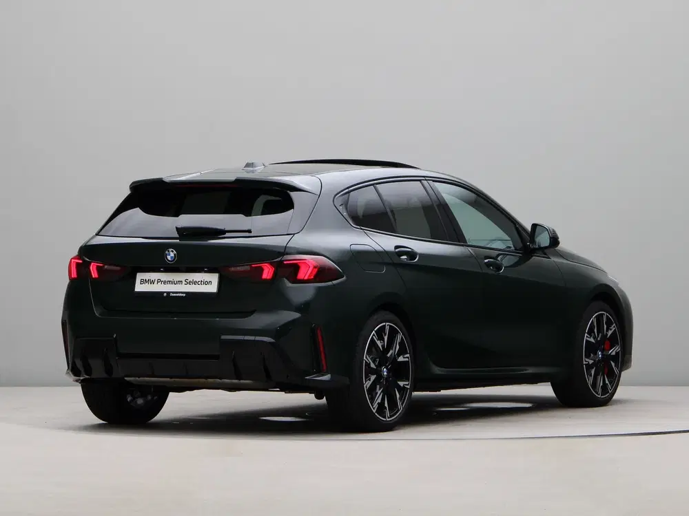 BMW 1-serie 120 M Sport Pro uit 2026, foto 8