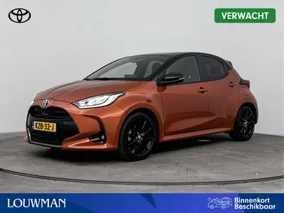 Toyota Yaris 1.5 Hybrid Executive Limited uit 2023