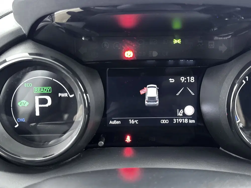 Toyota Yaris 1.5 Hybrid Executive Limited uit 2023, foto 5