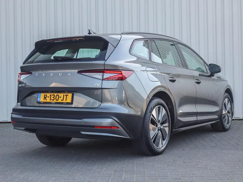 Skoda Enyaq 60 180pk uit 2022, foto 2