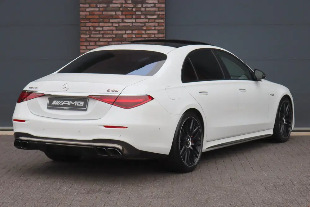 Mercedes-Benz S-Klasse AMG 63 S E Performance uit 2025, foto 7