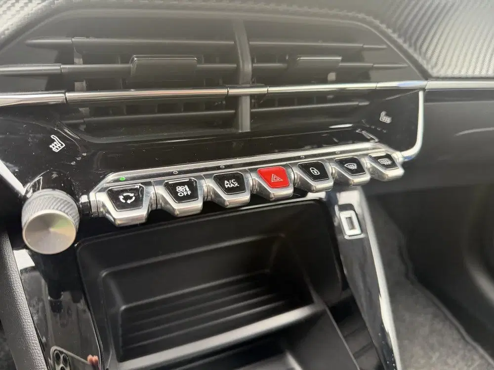 Peugeot 208 1.2 PureTech Active uit 2020, foto 14