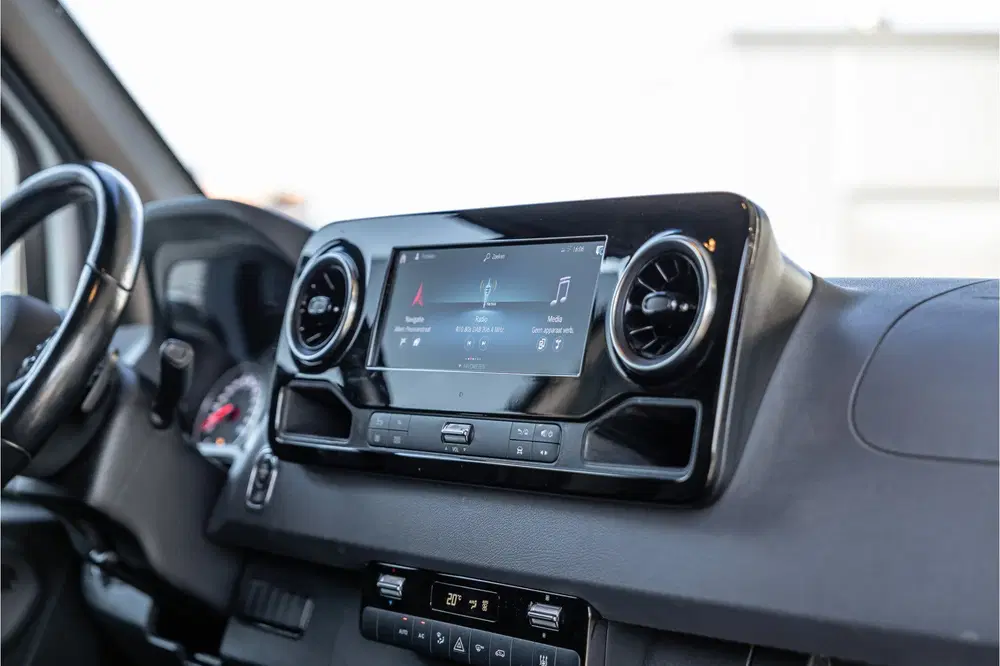 Mercedes-Benz Sprinter 319 3.0 CDI L2H2 uit 2020, foto 10