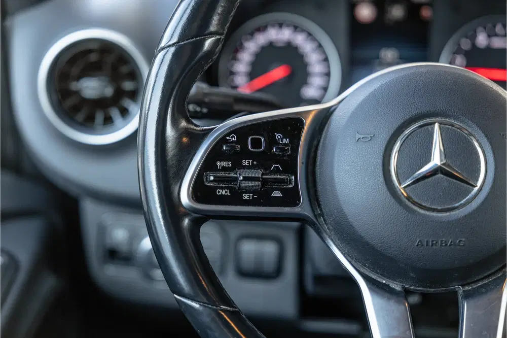Mercedes-Benz Sprinter 319 3.0 CDI L2H2 uit 2020, foto 13