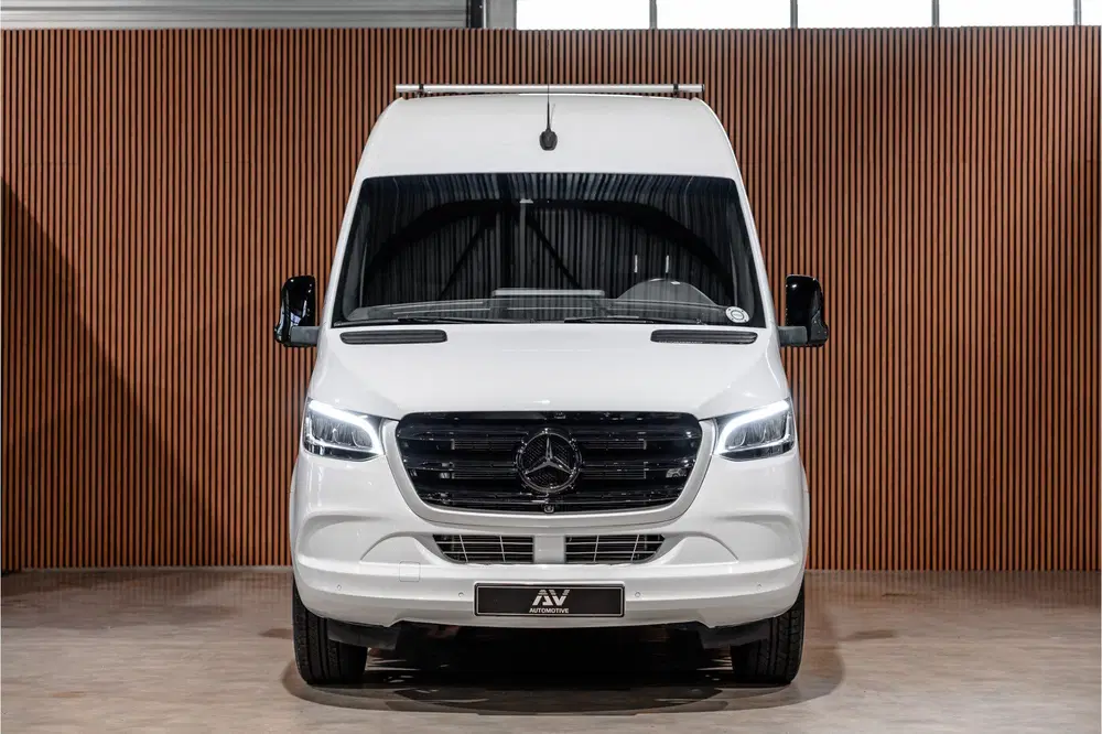 Mercedes-Benz Sprinter 319 3.0 CDI L2H2 uit 2020, foto 2
