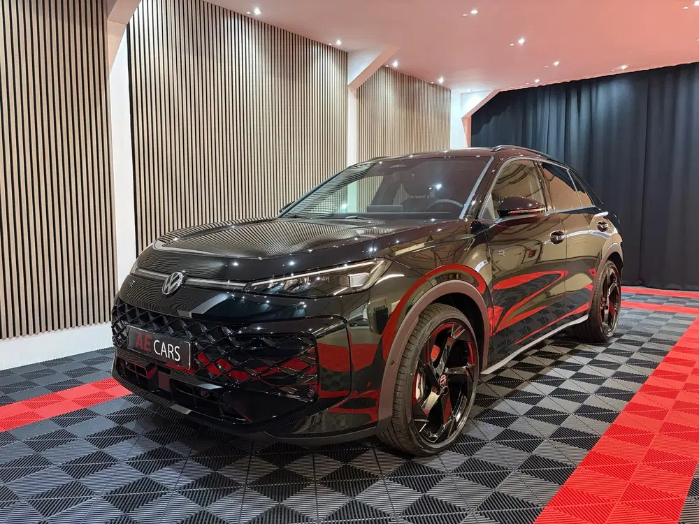 Volkswagen T-Roc 1.5 eTsi R-Line First Edition 2026 Pano Ca uit 2026, foto 10