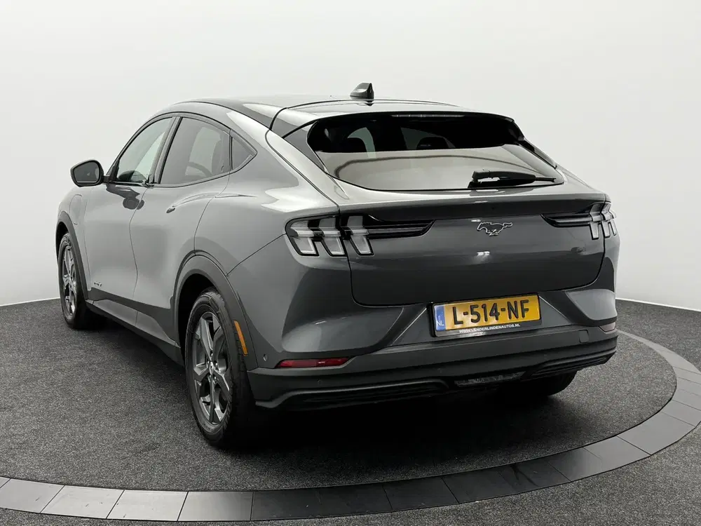 Ford Mustang Mach-E RWD 75 kWh SOH 92 uit 2021, foto 6